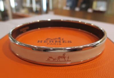 エルメス バングル ブレスレット【狸小路3丁目店】 北海道札幌市にあるザ・ゴールド 札幌狸小路3丁目店の画像1