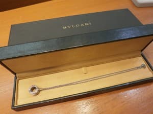 ブルガリ　ビーゼロワン　ペンダント　ホワイトゴールド【狸小路3丁目店】 北海道札幌市にあるザ・ゴールド 札幌狸小路3丁目店の画像1