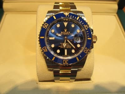 ロレックス　サブマリーナデイト（青サブ）　【狸小路3丁目店】 北海道札幌市にあるザ・ゴールド 札幌狸小路3丁目店の画像1