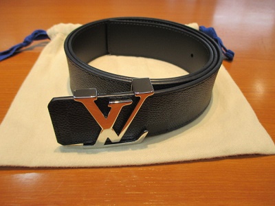 ルイヴィトン　サンチュール・LVイニシアル　【狸小路3丁目店】 北海道札幌市にあるザ・ゴールド 札幌狸小路3丁目店の画像1