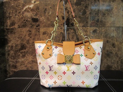 ルイ・ヴィトン　アニーMM　【狸小路3丁目店】 北海道札幌市にあるザ・ゴールド 札幌狸小路3丁目店の画像1