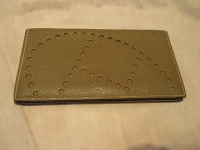 エルメス　エブリン　シェーブル　二つ折り財布【狸小路3丁目店】 北海道札幌市にあるザ・ゴールド 札幌狸小路3丁目店の画像1