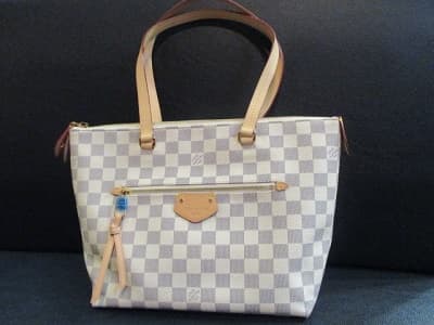 ルイヴィトン　イエナPM【狸小路3丁目店】 北海道札幌市にあるザ・ゴールド 札幌狸小路3丁目店の画像1