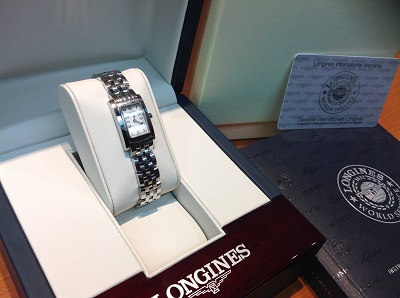 ロンジン　ドルチェヴィータ　レディス　腕時計　【狸小路3丁目店】 北海道札幌市にあるザ・ゴールド 札幌狸小路3丁目店の画像1