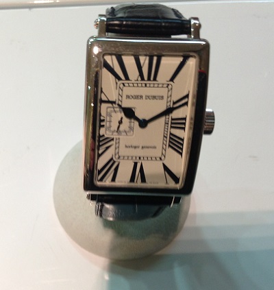 ロジェ　デュブイ　マッチモア　【狸小路3丁目店】 北海道札幌市にあるザ・ゴールド 札幌狸小路3丁目店の画像1