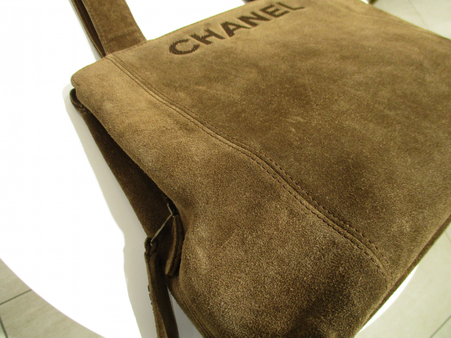 ブランド豆知識　ブランドバッグのレザーの種類【札幌狸小路3丁目店/北海道/札幌市中央区】 北海道札幌市にあるザ・ゴールド 札幌狸小路3丁目店の画像5