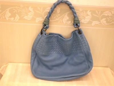 ボッテガ・ヴェネタ　【狸小路3丁目】