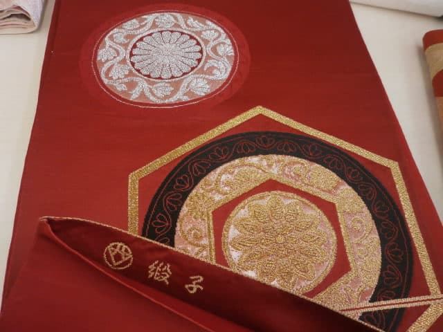 緞子（どんす）　【発寒店】 北海道札幌市にあるザ・ゴールド 発寒店の画像1