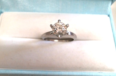 ダイヤモンドの鑑定書【発寒店】