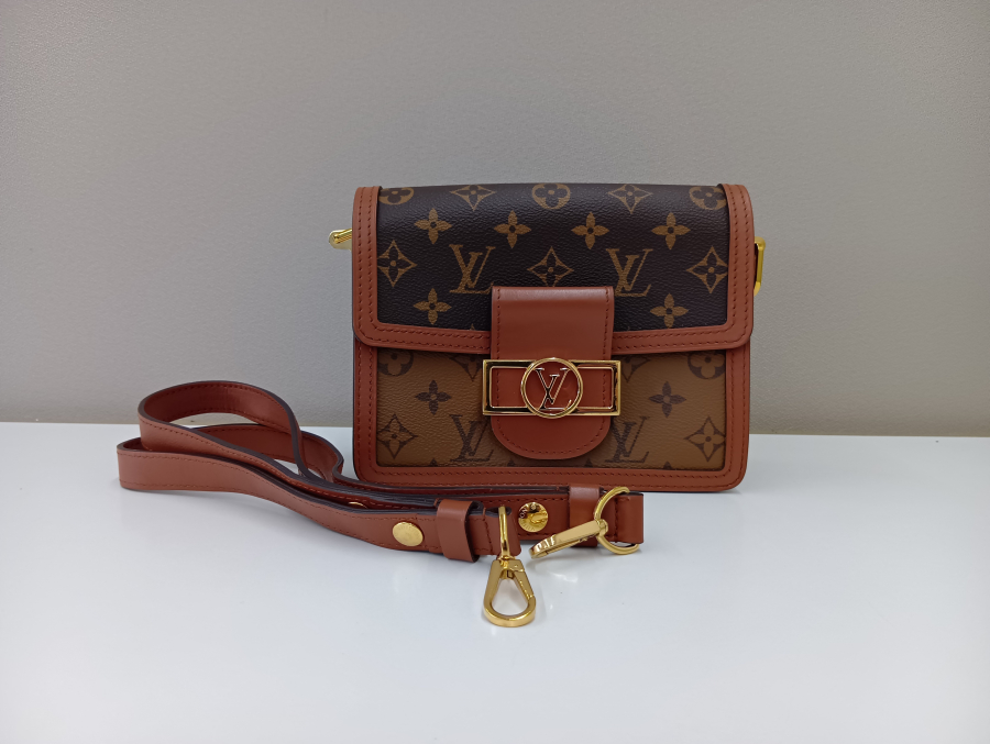 ルイ・ヴィトン　　ドーフィーヌMINI　ショルダーバッグ　モノグラム　モノグラムリバースの買取実績【江別店/北海道/江別市】