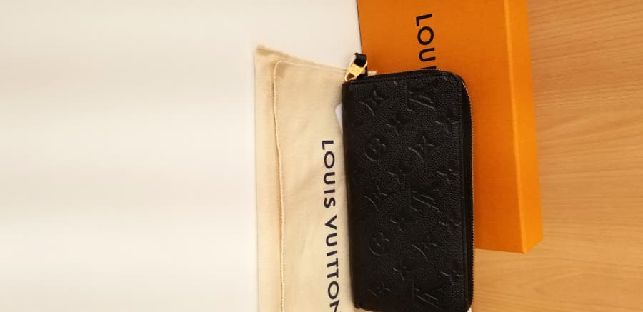 ルイ・ヴィトン　ジッピー・ウォレット　買取実績【江別店/北海道/江別市】 北海道江別市にあるザ・ゴールド 江別店の画像1