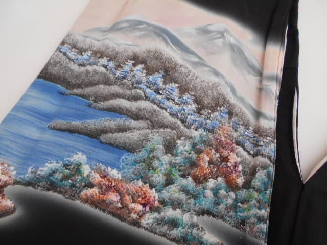 黒留袖　【江別店】 北海道江別市にあるザ・ゴールド 江別店の画像1