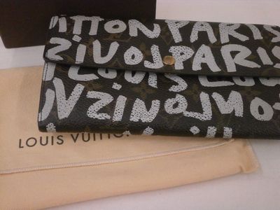 ルイ・ヴィトン　ポルトフォイユ・サラ　【江別店】 北海道江別市にあるザ・ゴールド 江別店の画像1