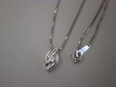 ダイヤモンドプラチナネックレス　【江別店】 北海道江別市にあるザ・ゴールド 江別店の画像1