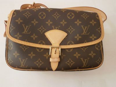 ルイ・ヴィトン　ソローニュ　【江別店】 北海道江別市にあるザ・ゴールド 江別店の画像1