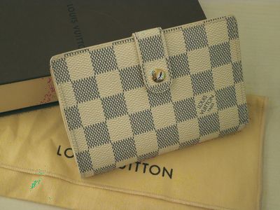 ルイ・ヴィトン　ポルト・フォイユヴィエノワ　【江別店】 北海道江別市にあるザ・ゴールド 江別店の画像1