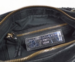 バレンシアガのシルバープレート【江別店】 北海道江別市にあるザ・ゴールド 江別店の画像2