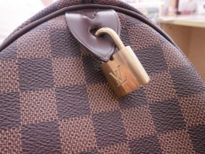 ルイヴィトン　パドロック　ザ・ゴールド江別店