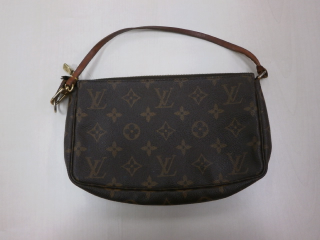 ルイヴィトン　モノグラム　ポシェットアクセソワール　【苫小牧店】 北海道苫小牧にあるザ・ゴールド 苫小牧店の画像1