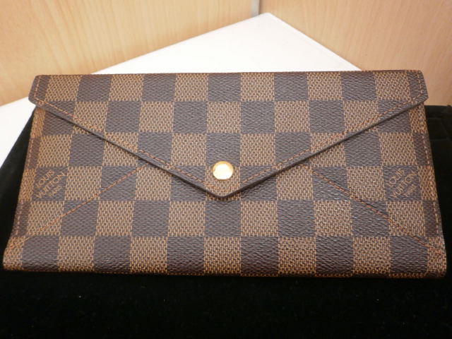 ルイビトン長財布買取実績【苫小牧店/北海道/苫小牧市】 北海道苫小牧にあるザ・ゴールド 苫小牧店の画像1