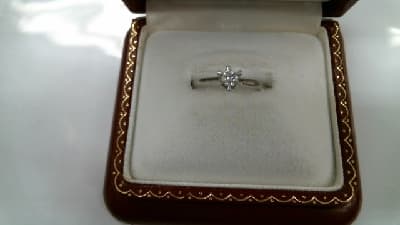 プラチナ900　ダイヤ付きリング　　【苫小牧店】 北海道苫小牧にあるザ・ゴールド 苫小牧店の画像1