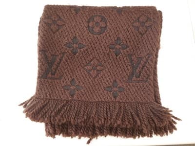 ルイ･ヴィトン　エシャルプロゴマニアマフラー　【白石店】 北海道札幌市にあるザ・ゴールド 白石店（※6/9に閉店いたしました）の画像1