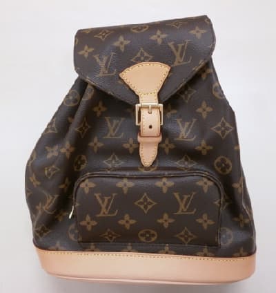 モンスリ　【苫小牧店】 北海道苫小牧にあるザ・ゴールド 苫小牧店の画像1