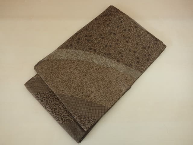 着物【新川店】 北海道札幌市にあるザ・ゴールド 新川店の画像1