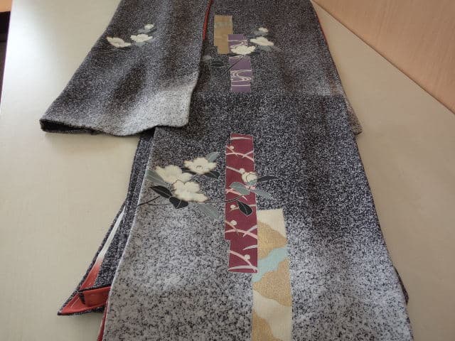 着物【新川店】 北海道札幌市にあるザ・ゴールド 新川店の画像1