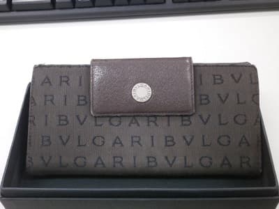 BVLGARI ロゴマニア長財布　【元町店】 北海道札幌市にあるザ・ゴールド 元町店（※6/9に閉店いたしました）の画像1