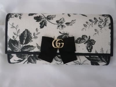 グッチGGリボン　コンチネンタル【平岡店】 北海道札幌市にあるザ・ゴールド 平岡店の画像1