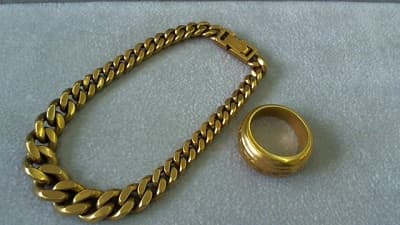 18金ブレスレット18金リング【平岡店】 北海道札幌市にあるザ・ゴールド 平岡店の画像1