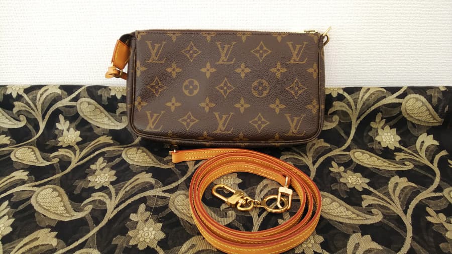 ポシェット・アクセソワールの買取実績【松本村井店/長野県/松本市】 長野県松本市にあるザ・ゴールド 松本村井店の画像1