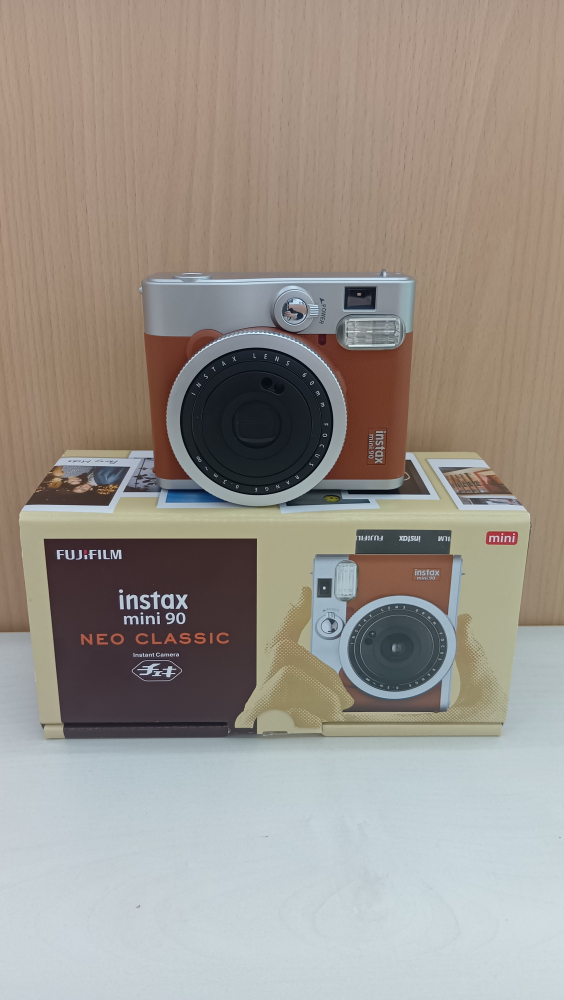FUJIFILM　instax mini90 NEO CLASSIC　インスタントカメラ チェキ　買取実績【松本村井店/長野県/松本市】