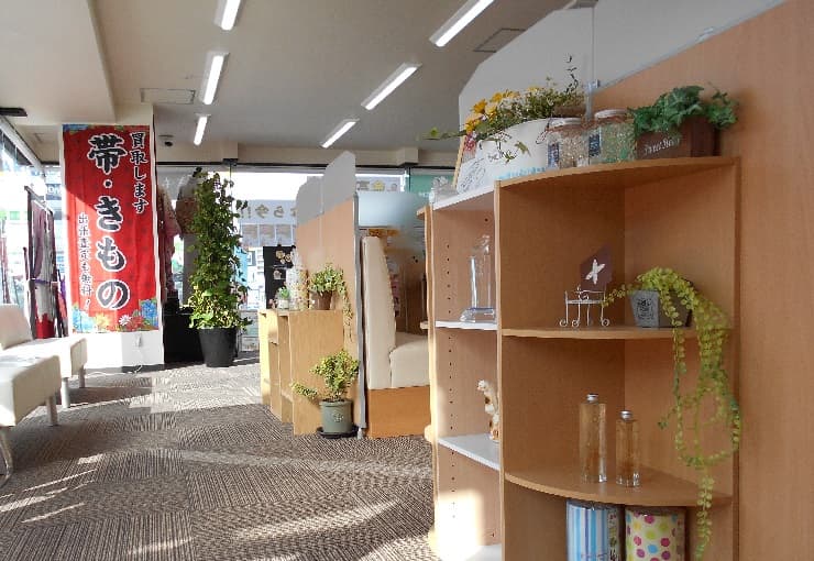 ザ・ゴールド 白石本通店の写真3