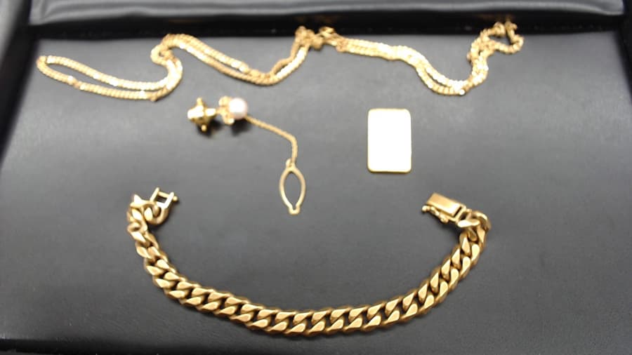 貴金属の買取実績【燕三条店/新潟県/燕市】 新潟県燕市井土巻2丁目にあるザ・ゴールド 燕三条店の画像1