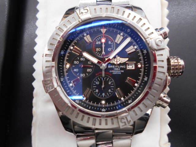 ブライトリングのスーパーアベンジャー買取実績【燕三条店/新潟県/燕市】 新潟県燕市井土巻2丁目にあるザ・ゴールド 燕三条店の画像1