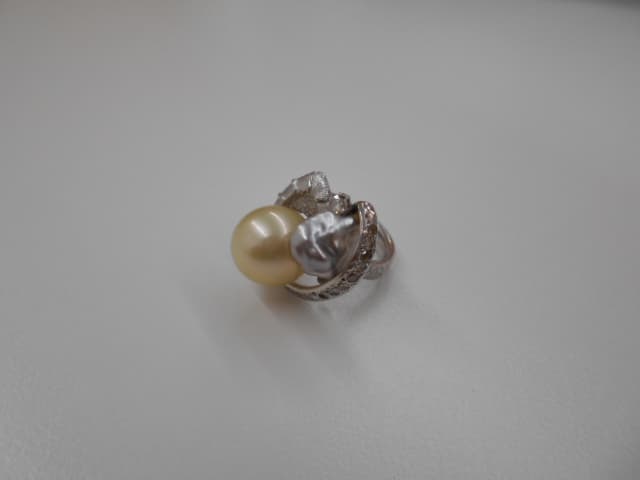 パールリングの買取実績【燕三条店/新潟県/燕市】 新潟県燕市井土巻2丁目にあるザ・ゴールド 燕三条店の画像1