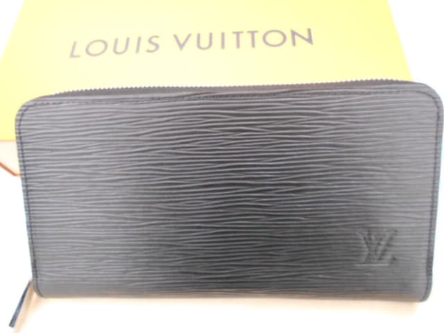 ルイヴィトン　エピ　ジッピー・ウォレットの買取実績【燕三条店/新潟県/燕市】 新潟県燕市井土巻2丁目にあるザ・ゴールド 燕三条店の画像1