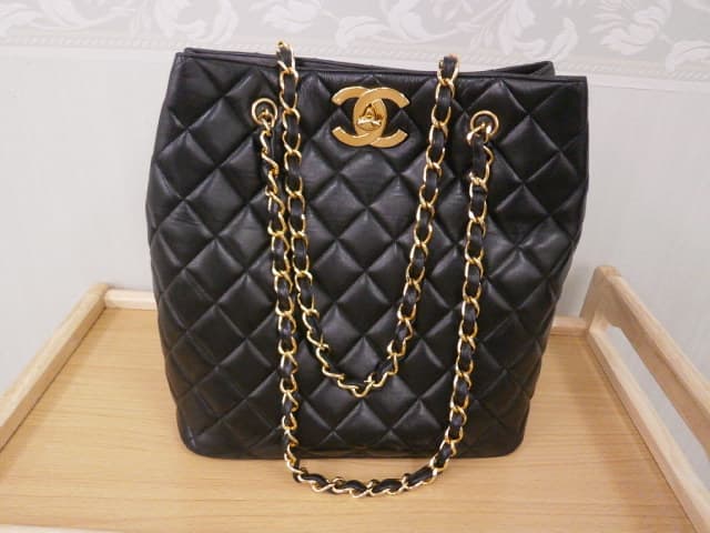 シャネルのチェーンショルダーの買取実績【燕三条店/新潟県/燕市】 新潟県燕市井土巻2丁目にあるザ・ゴールド 燕三条店の画像1