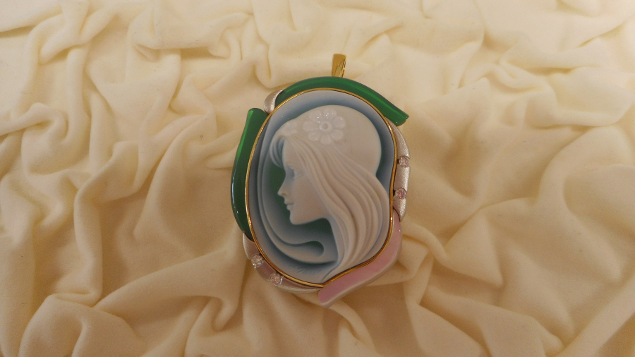 貴金属カメオペンダントトップの買取実績　【新潟県/燕市/燕三条店】